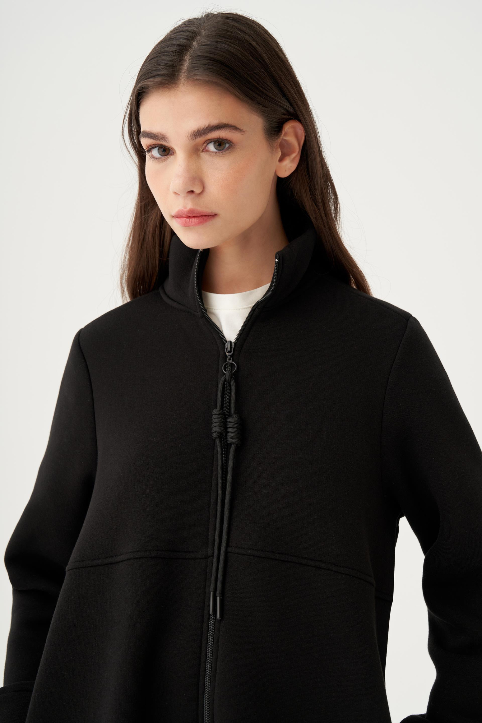 Siyah-Pamuklu Düğüm Kordonlu Sweatshirt