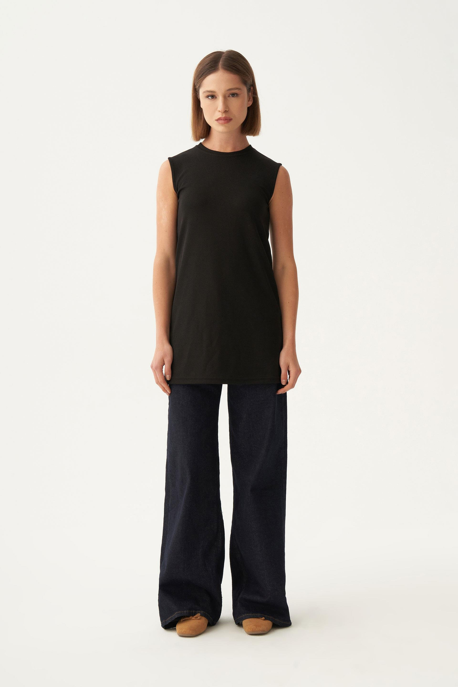 Siyah-Pamuklu Fitilli Kolsuz Likralı T-Shirt