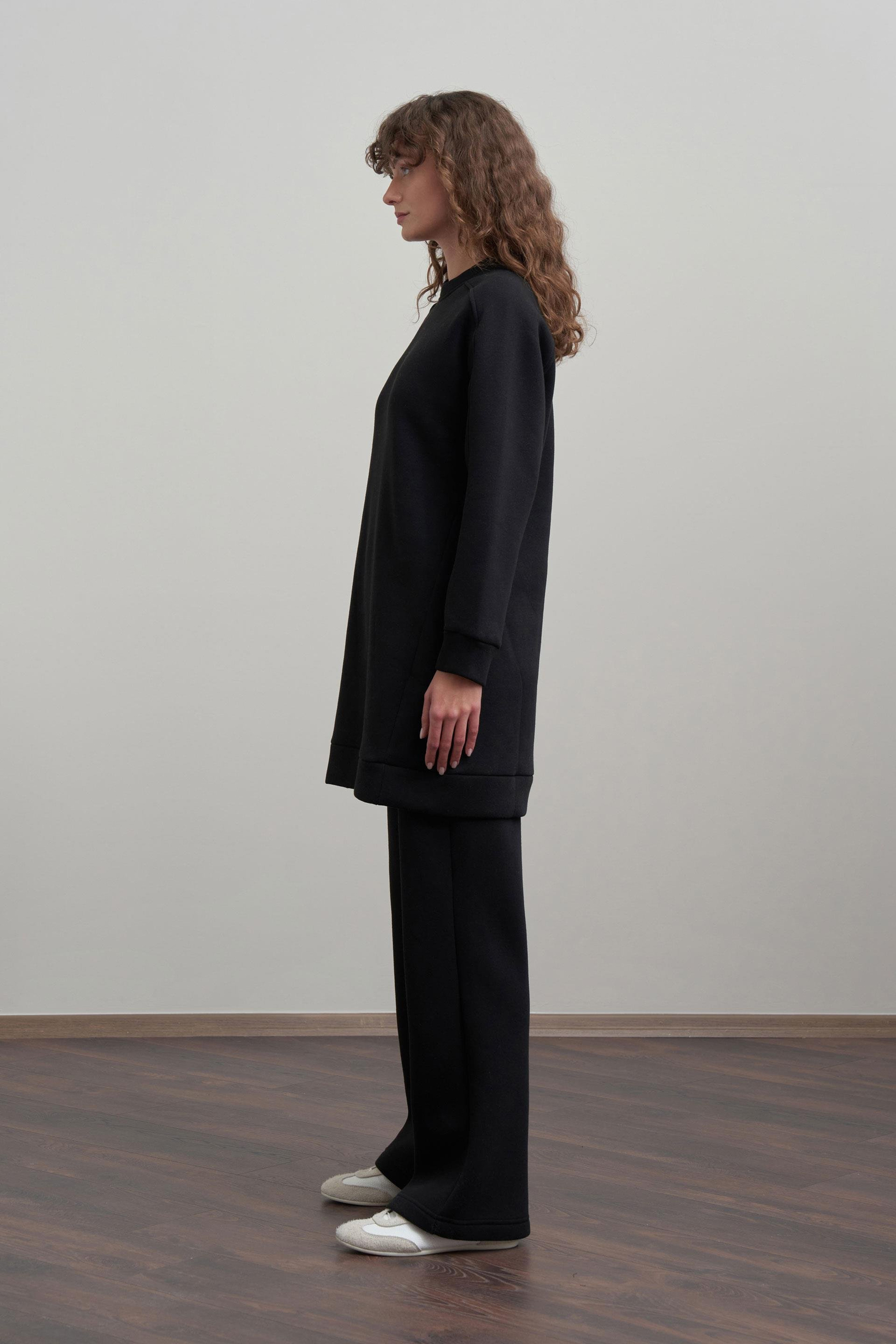 Siyah-Pamuklu Uzun Kollu Sweatshirt