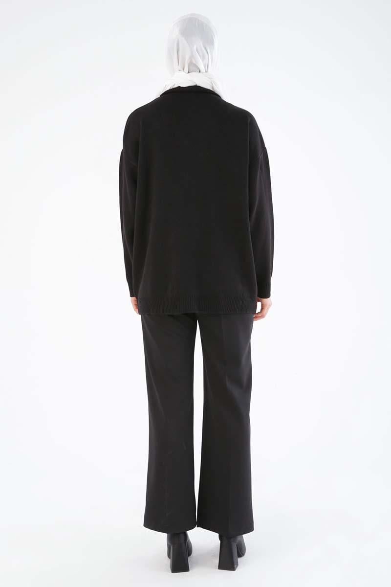 Siyah-Püskül Nakışlı V Yaka Triko Hırka