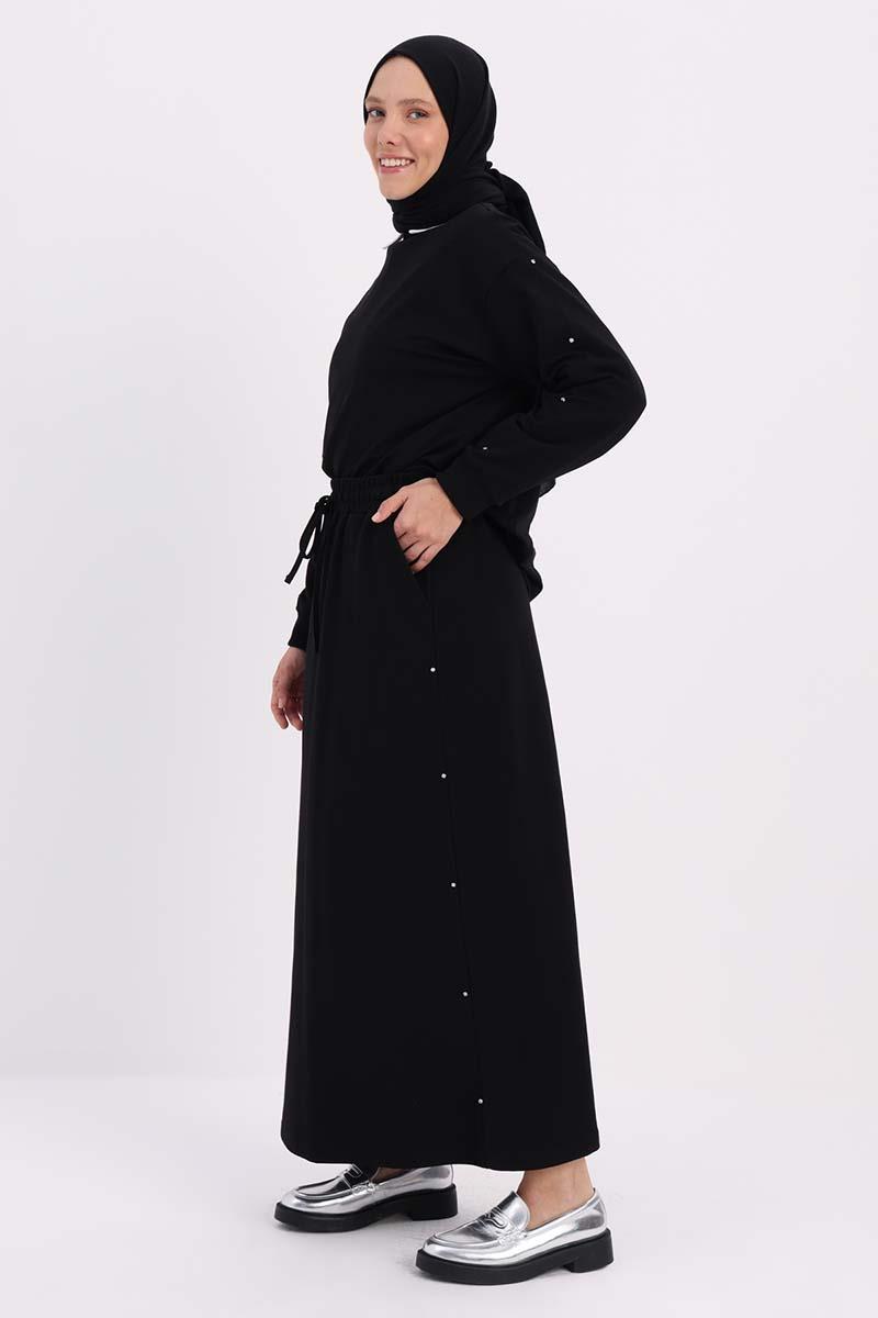 Siyah-Şeritli Etekli Takım