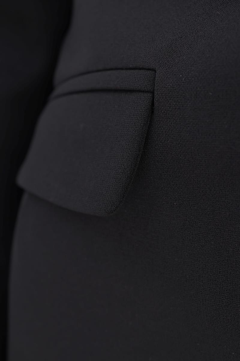 Siyah-Tek Düğmeli Blazer Ceket