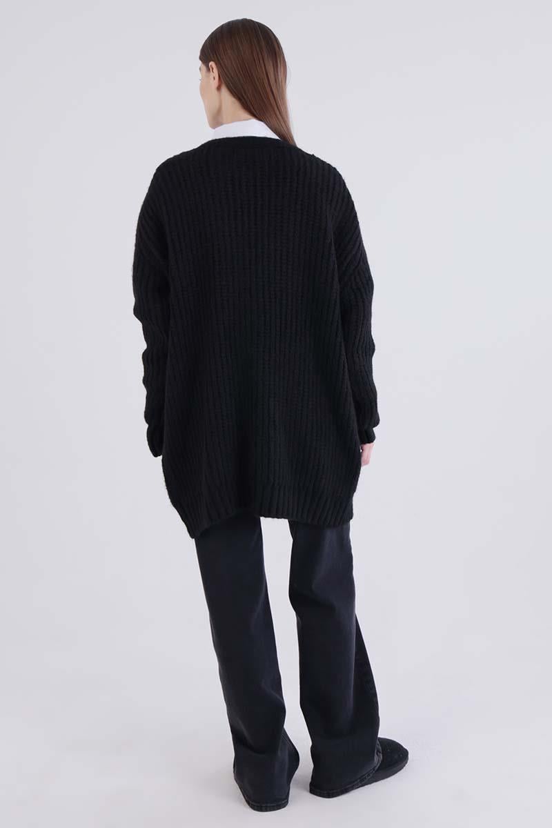 Black-V-Neck Buttoned Knitted Cardigan