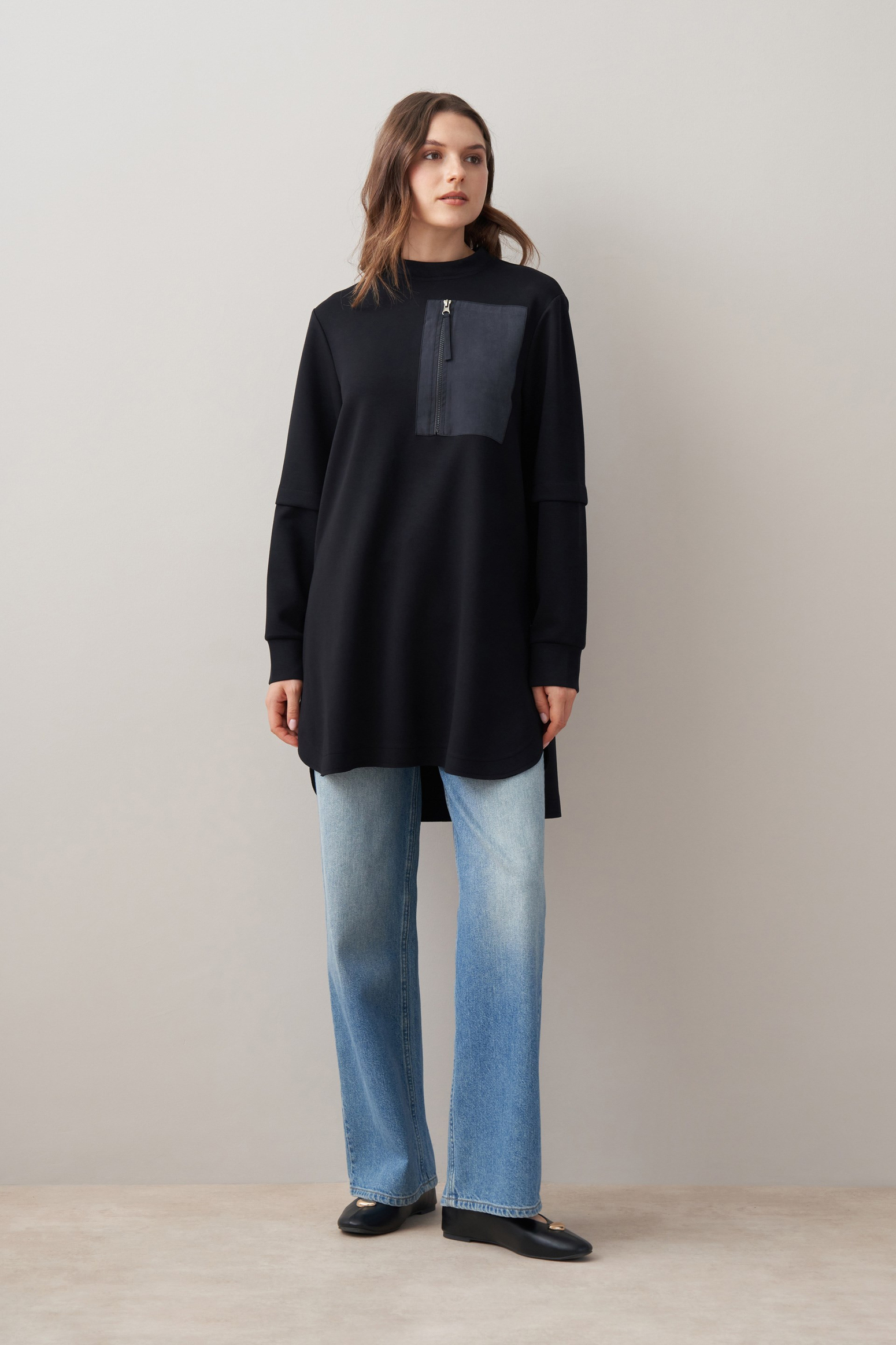 Siyah-Yumuşak Dokulu Fermuar Detaylı Sweat
