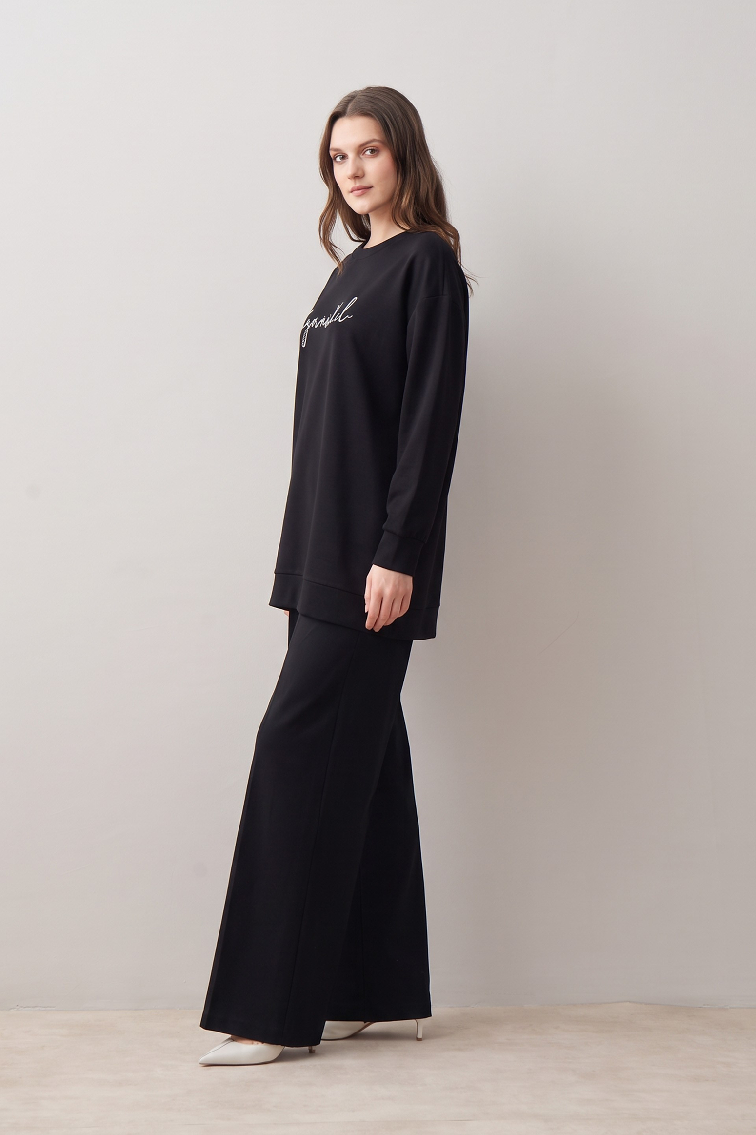 Siyah-Yumuşak Dokulu Sweatshirt
