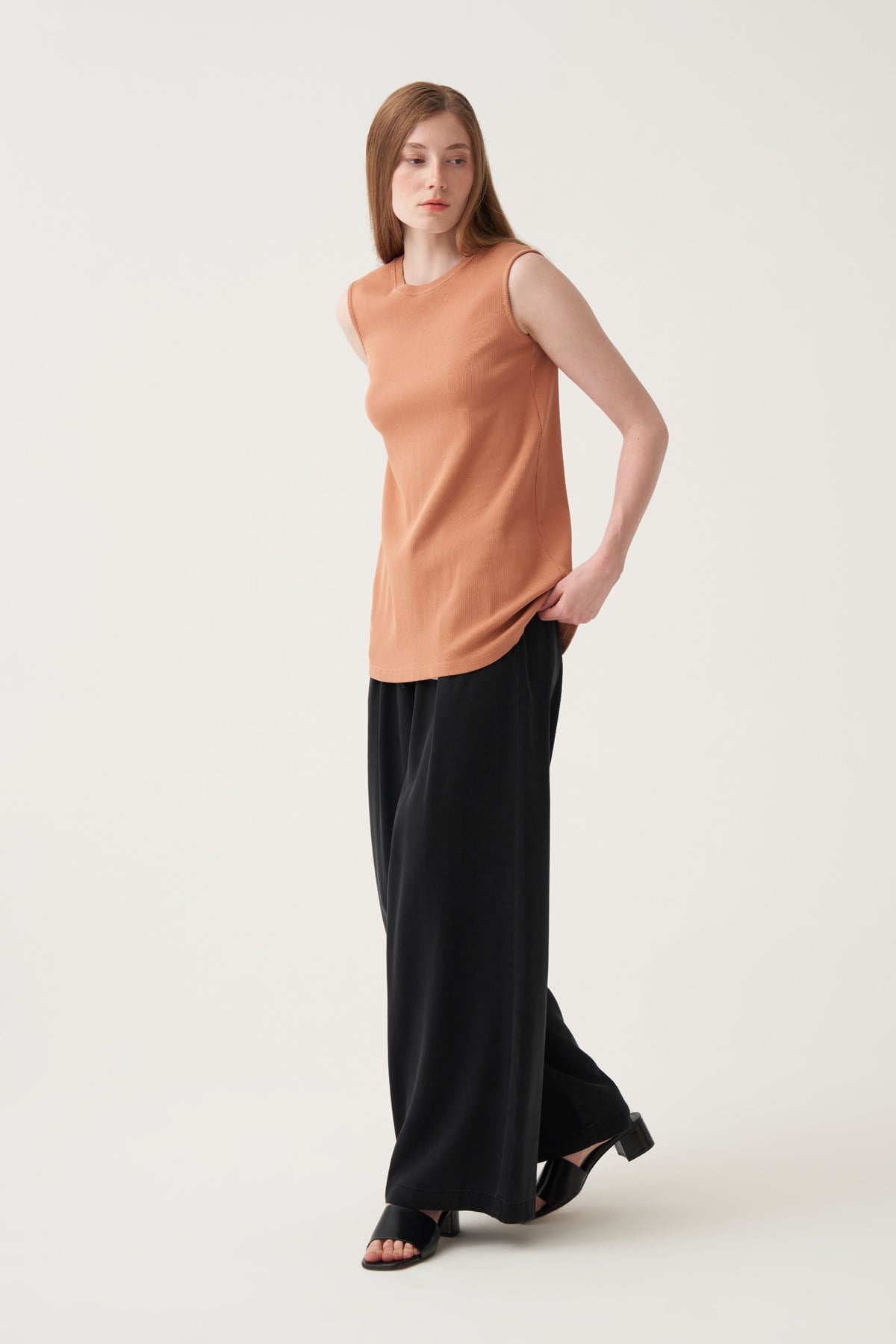 Salmon-Cotton Corded Sleeveless T-Shirt