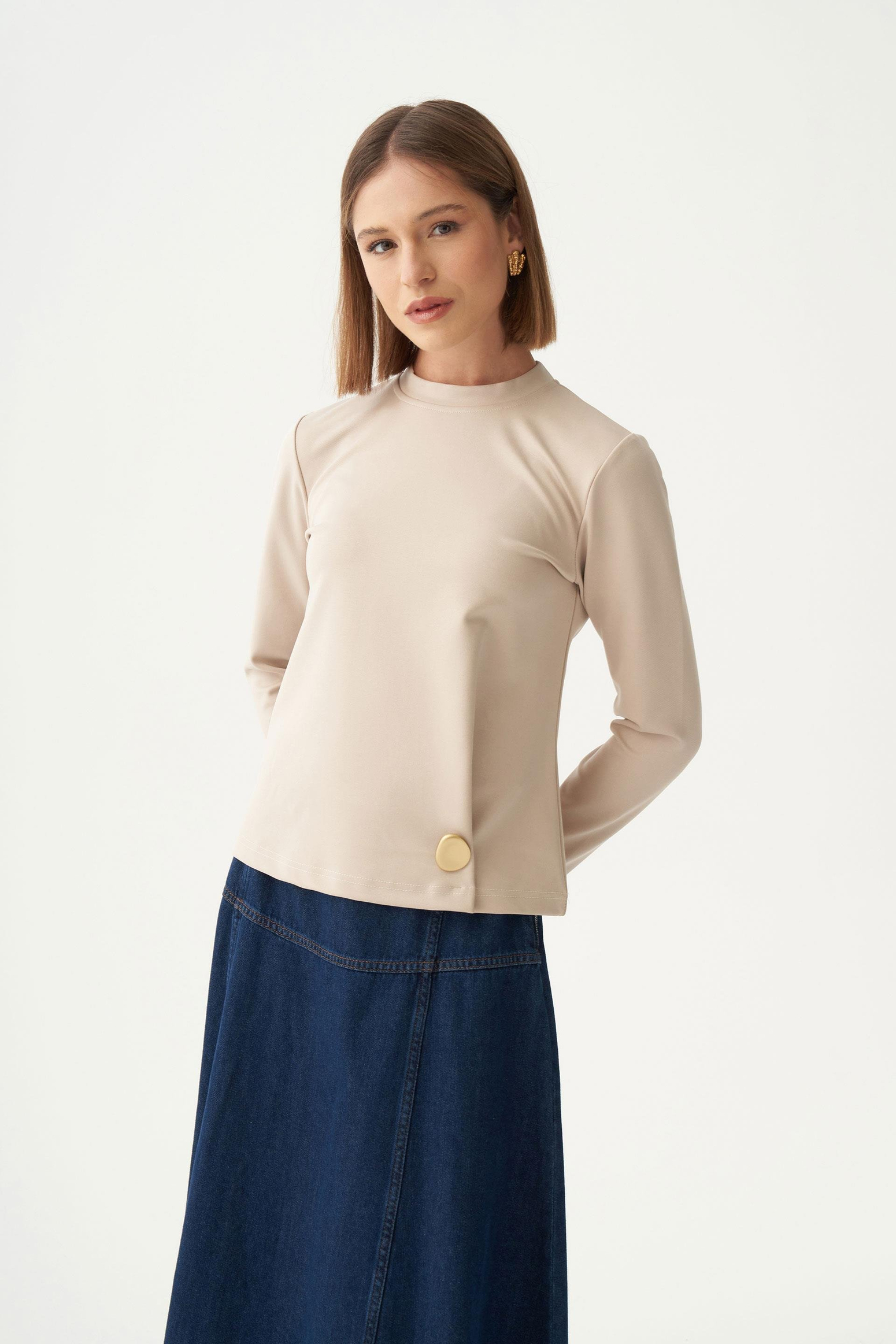 Taş-Gold Düğmeli Pileli Şık Bluz