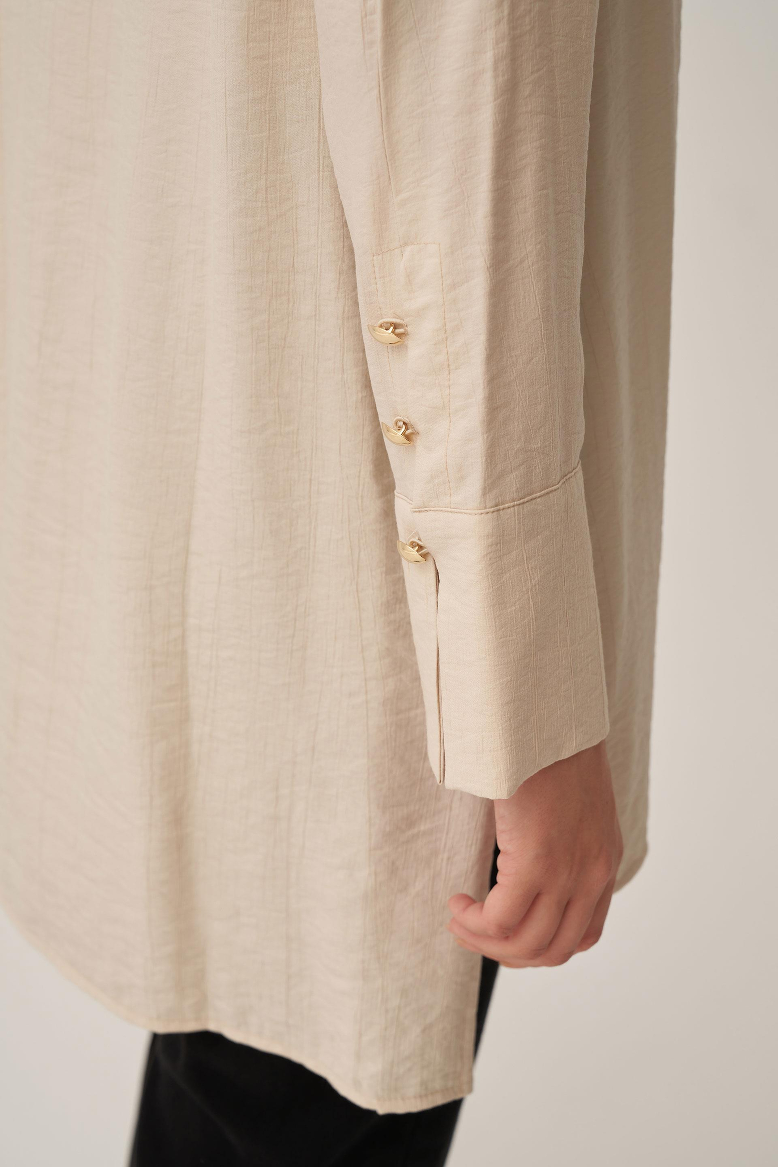 Taş-Kırışık Efektli Şık Poplin Gömlek