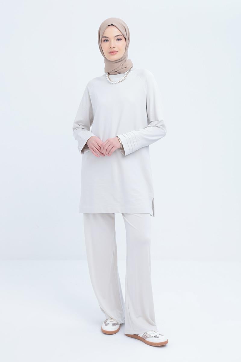 Taş-Manşeti Nervür Detaylı Yırtmaçlı Tunik