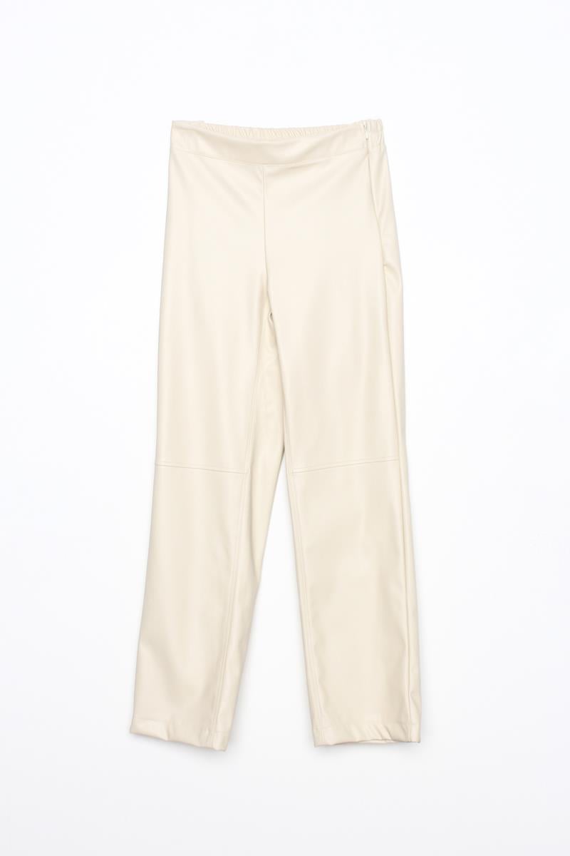 Stone-Side Zipper Stitching Detailed Faux Leather Trousers