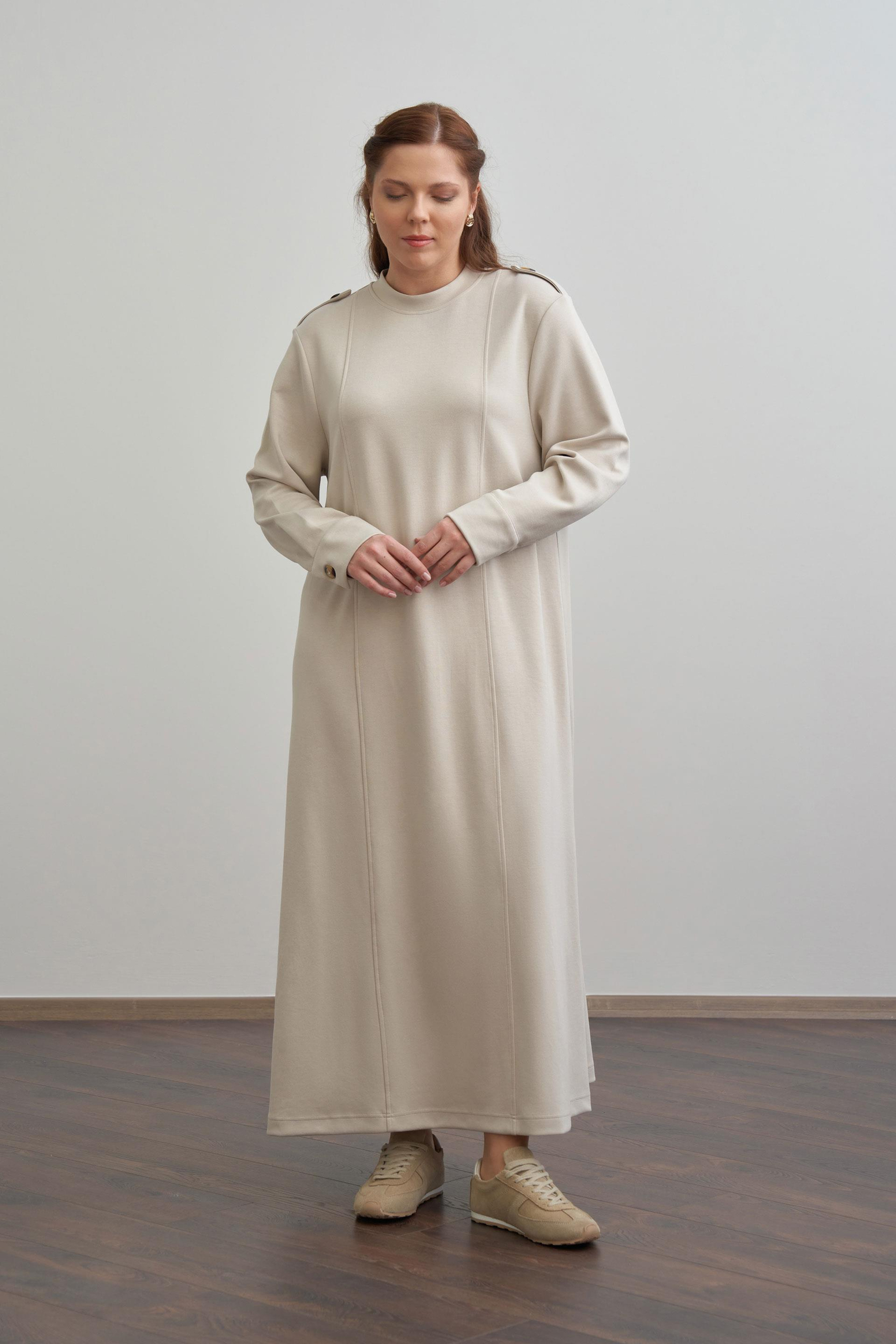 Taş-Yumuşak Dokulu Apoletli Elbise