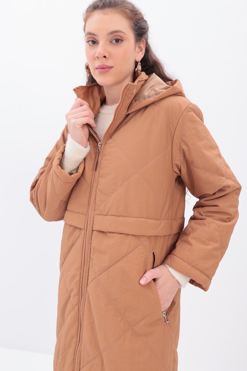 Soil-Hooded Quilted Coat