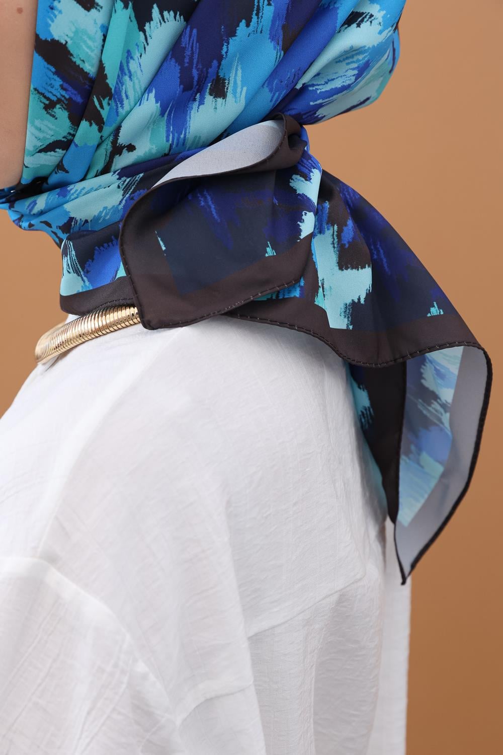Turqoise-Patterned Cotton Viscose Shawl