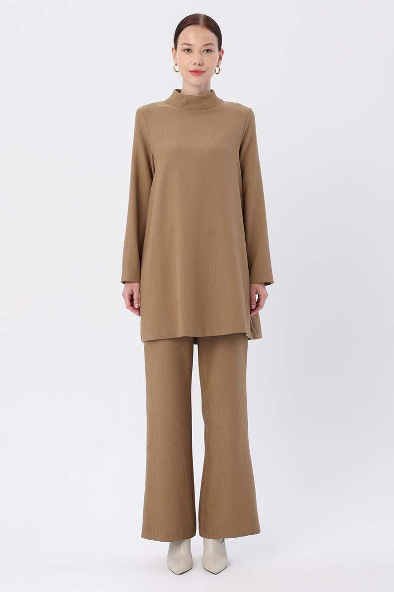 Mink-Turtleneck Trousers Set