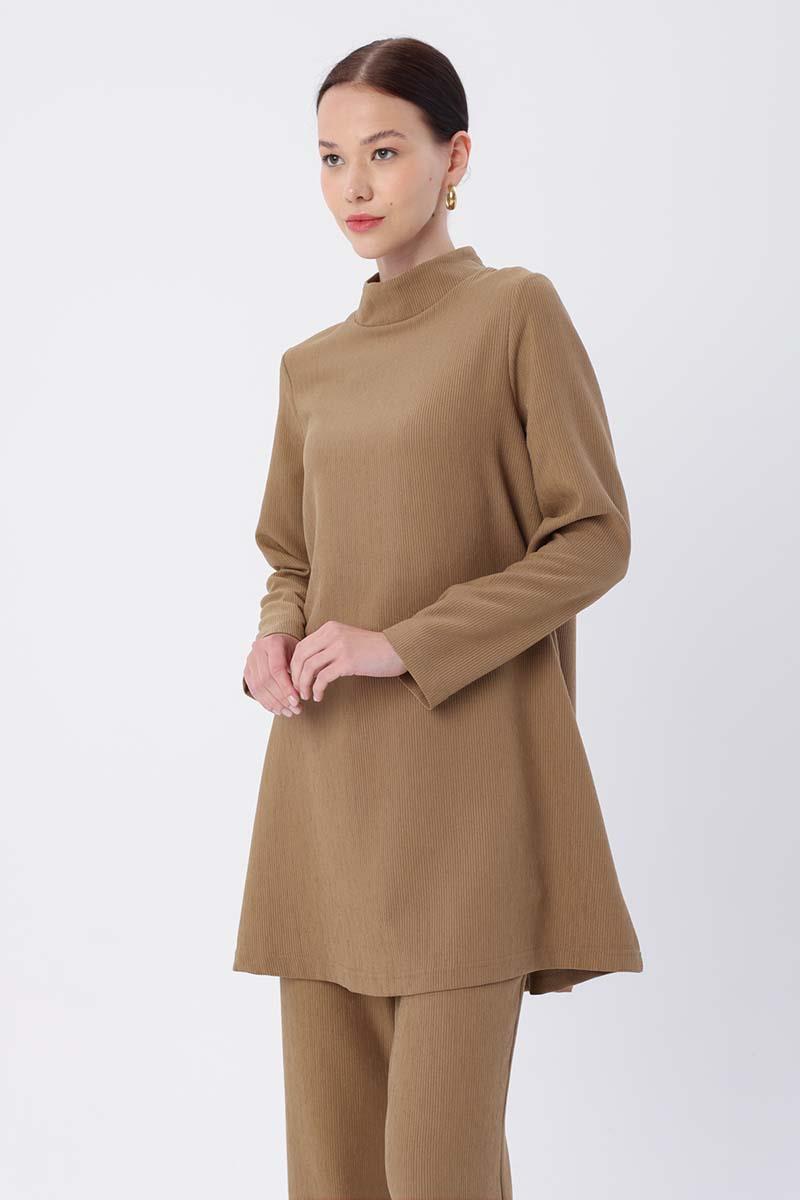Mink-Turtleneck Trousers Set