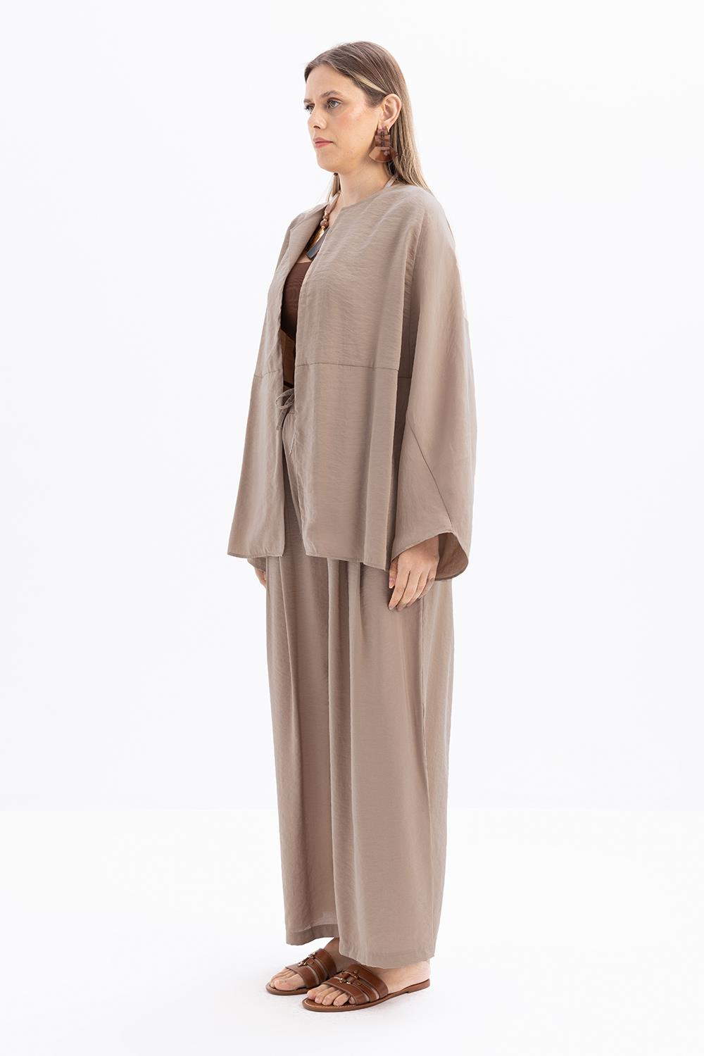 Zobel-Kimono mit Bindegürtel