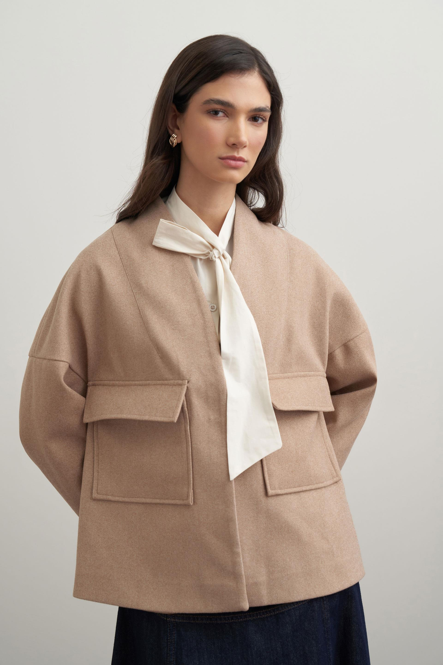 Vizon-Cepli Kısa Kaşe Ceket