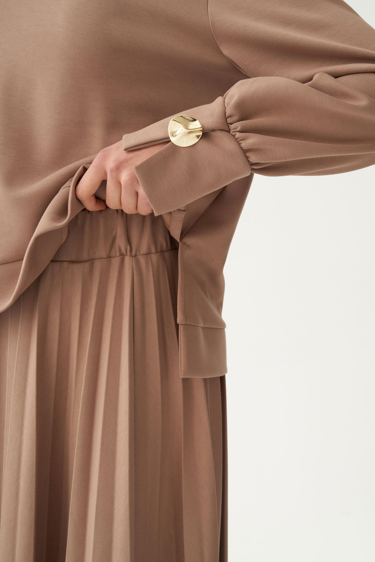 Vizon-Yumuşak Dokulu Pliseli Şık Etekli Takım