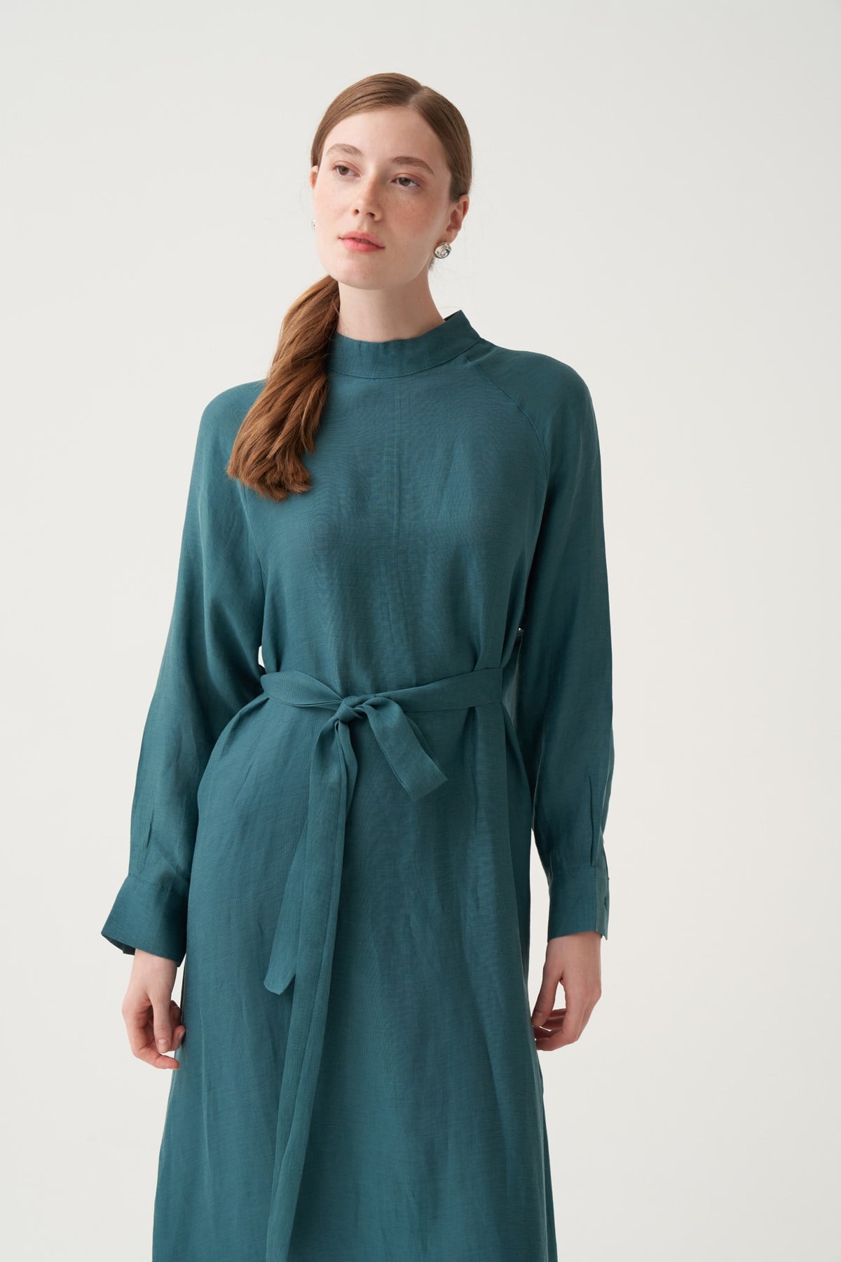 Yeşil-Reglan Belden Bağlamalı Keten Elbise