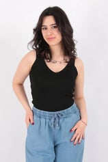 V Yaka Askılı Bluz Siyah | Fashion Friends