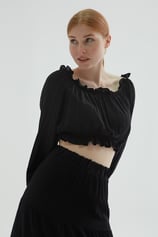 Yakası Fırfırlı Crop Bluz Siyah | Fashion Friends