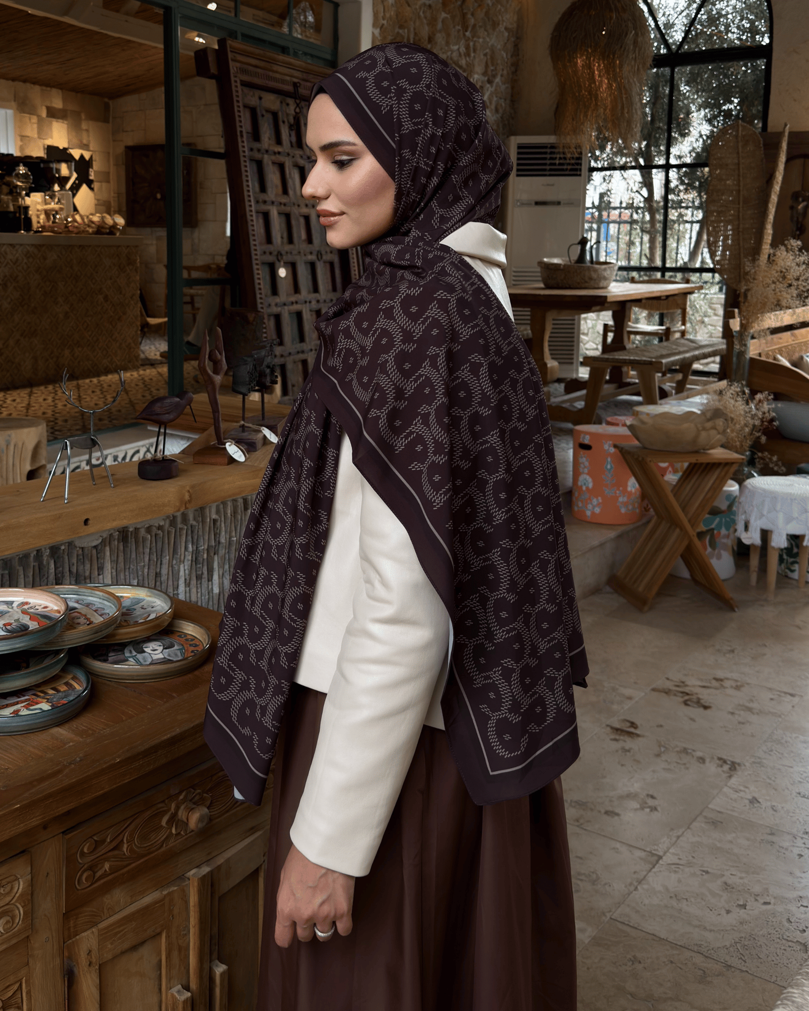 Acı Kahve Select Vual İpek Şal · görsel 2