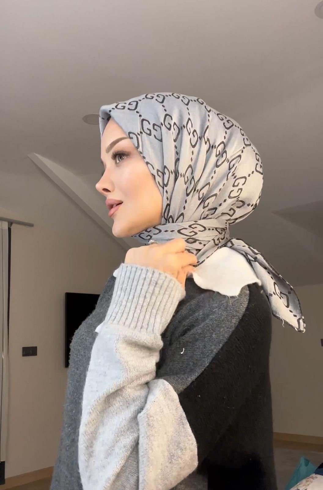 Antrasit G Desen Parlak Jakar Eşarp · görsel 2