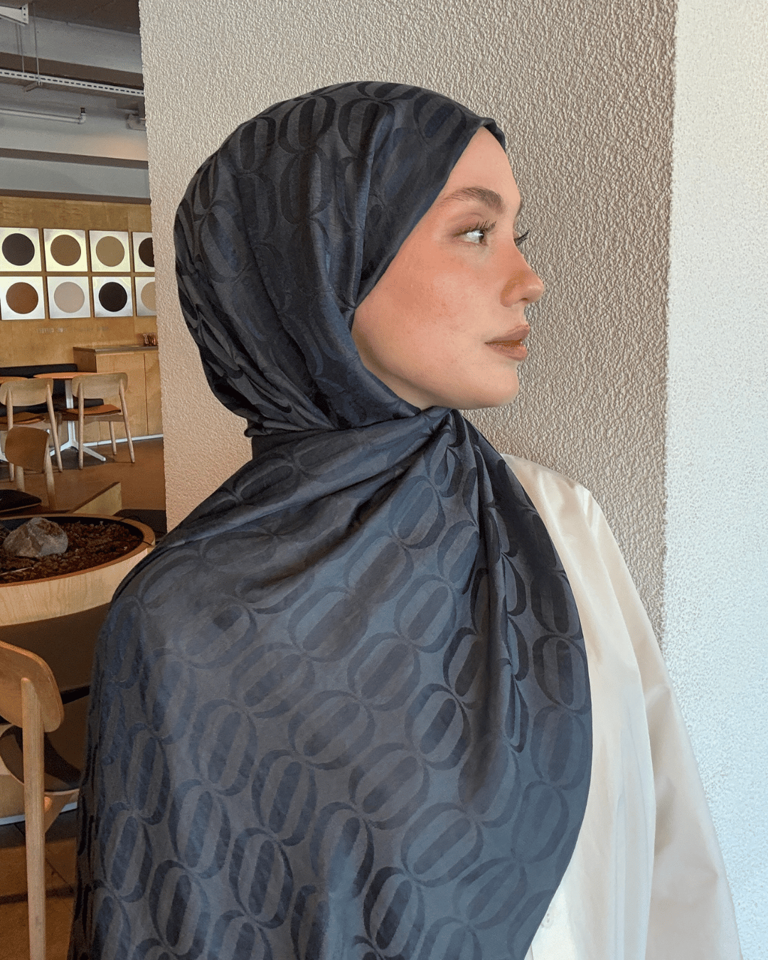 Antrasit Nova Desen Jakar Şal · İpeksi Jakar · görsel 2