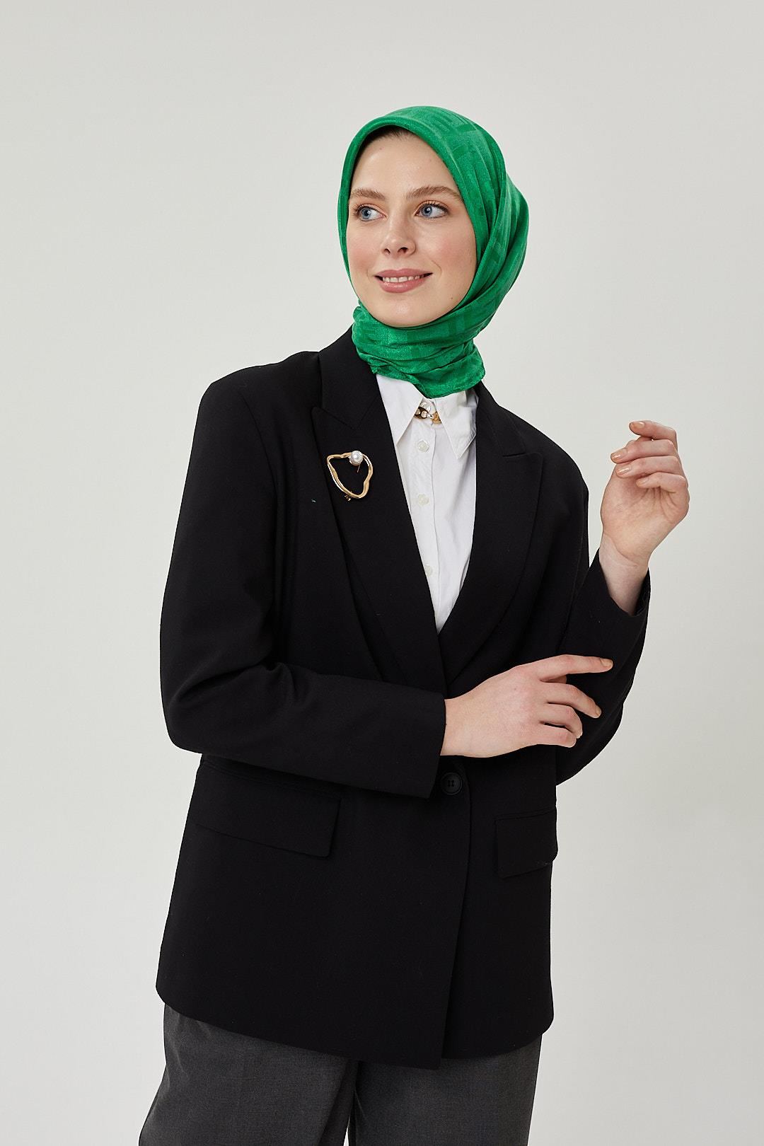 Benetton F Desen Parlak Jakar Eşarp · görsel 3