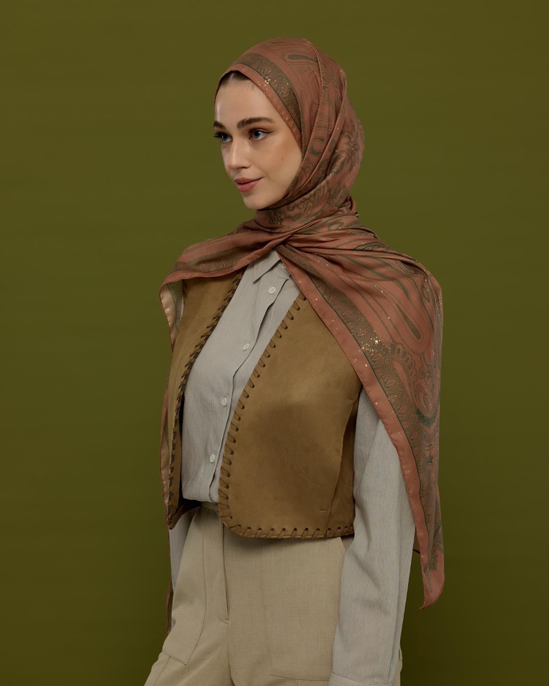 Bronz Şafak & Orman Yeşili Hürrem Desen Şal - 20 · görsel 4