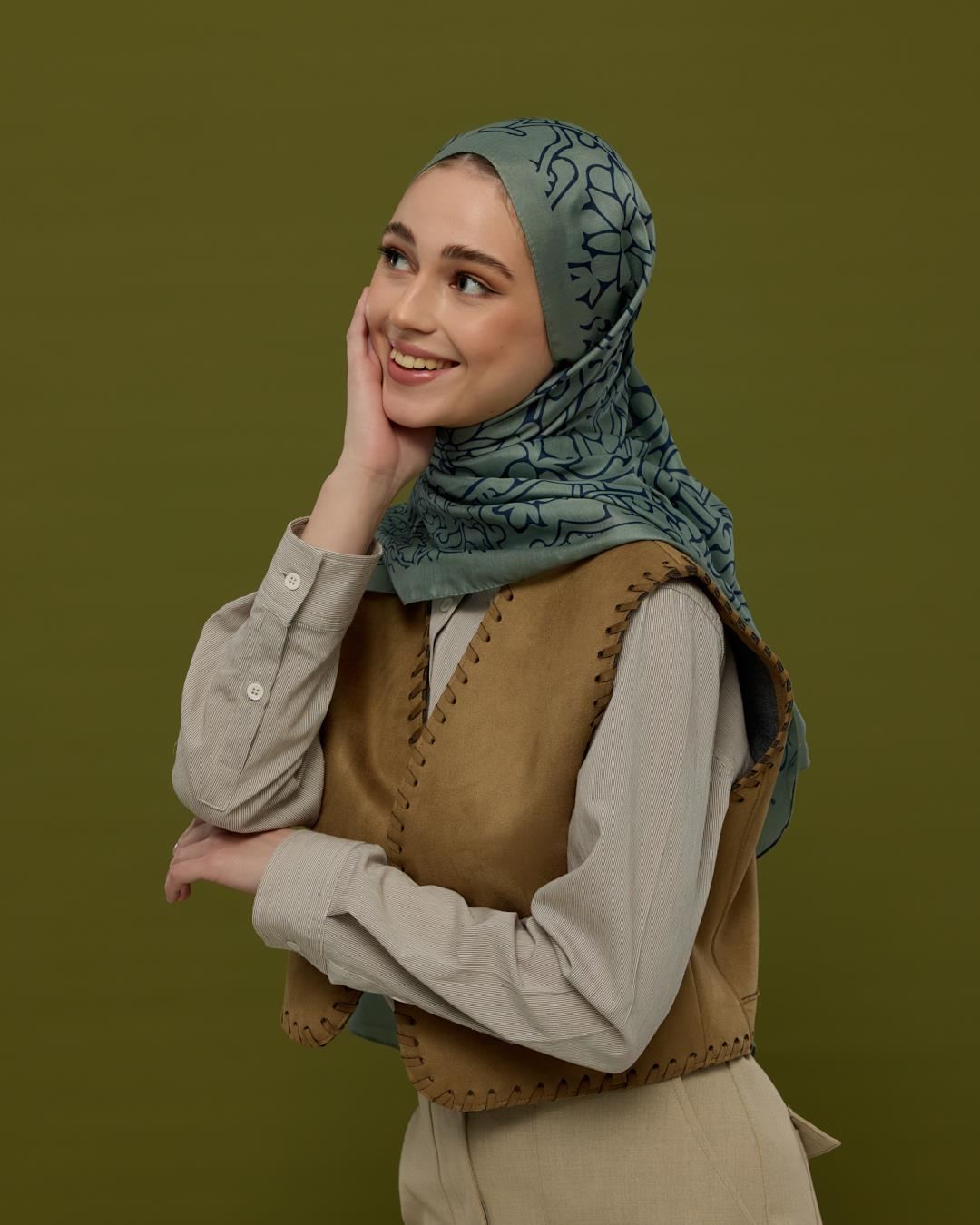 Duman & Lacivert Harem Rüyası Desen Şal - 70 · görsel 3