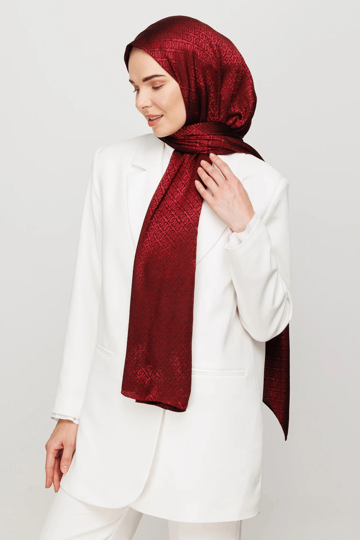 Bordo Forever Desen Parlak Jakar Şal · görsel 2