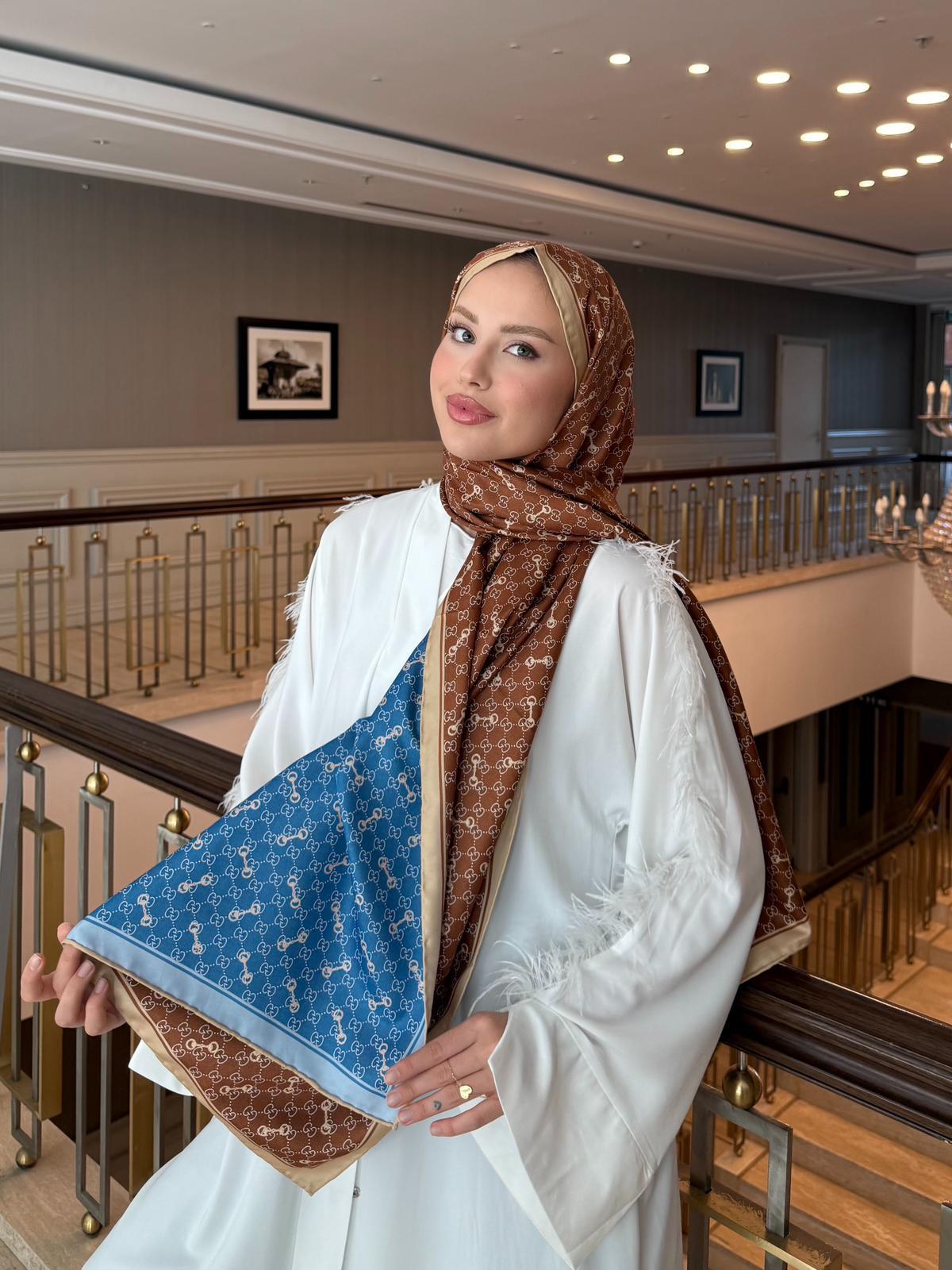 İthal Kahverengi & İndigo Kilit G Desen Twill İpek Şal · görsel 3