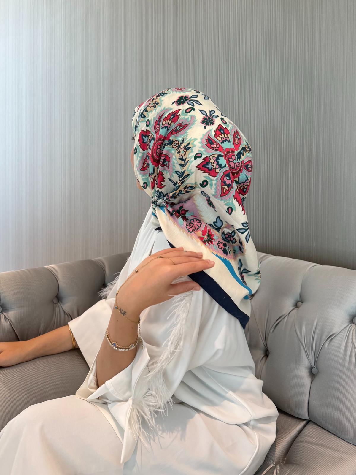 İthal Lacivert & Bej E 3 Yün Kaşmir Eşarp · görsel 4