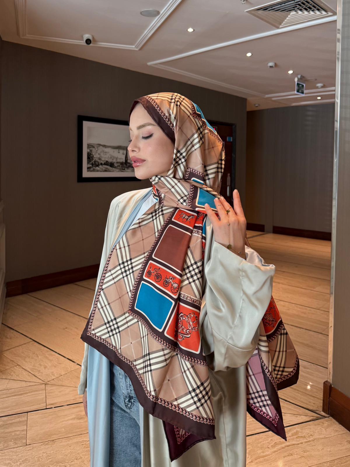 İthal Mocha & Soft Pembe B Desen Twill İpek Şal · görsel 2