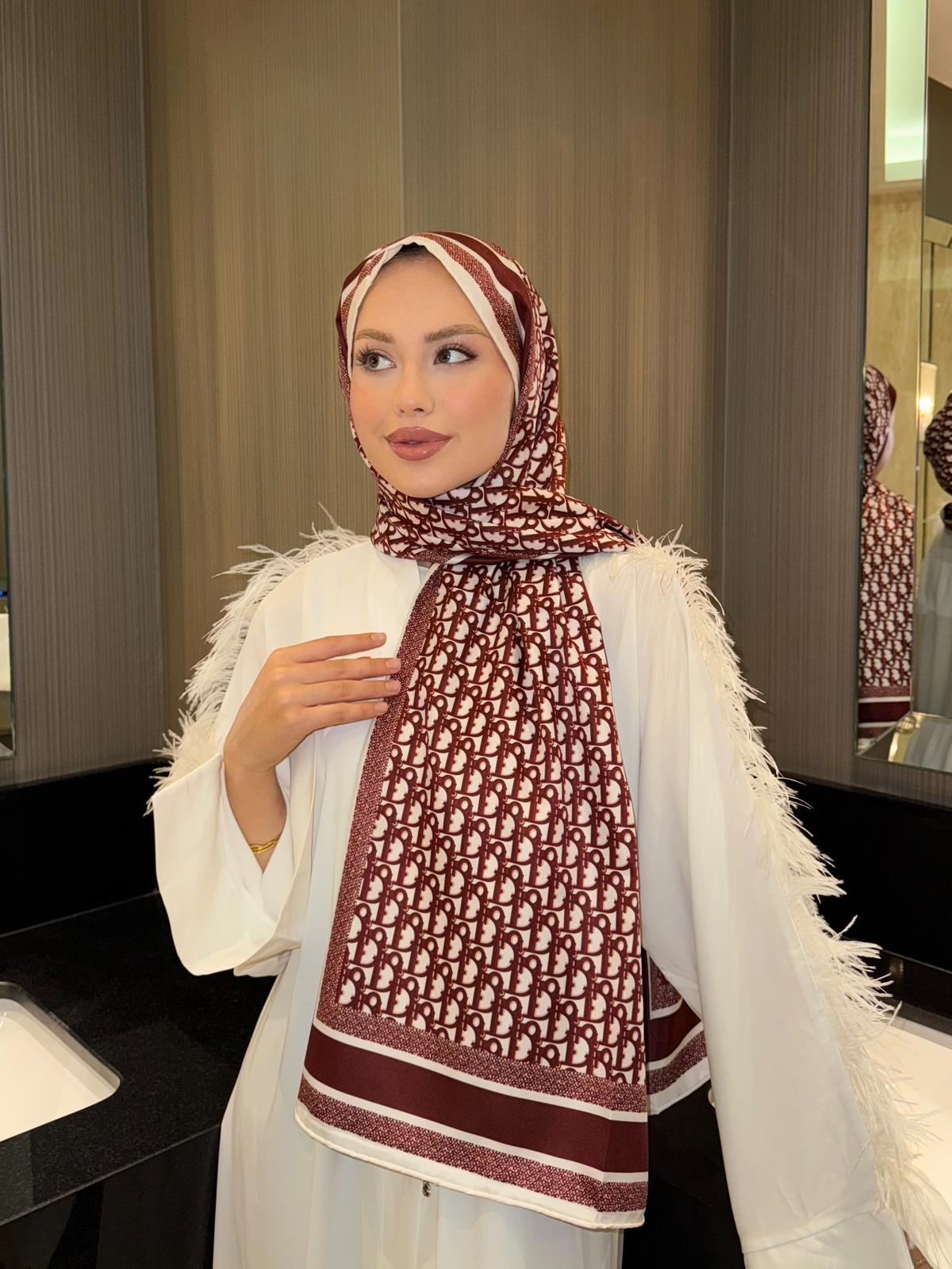 İthal Siyah & Kırmızı CD Desen Twill İpek Şal · görsel 3
