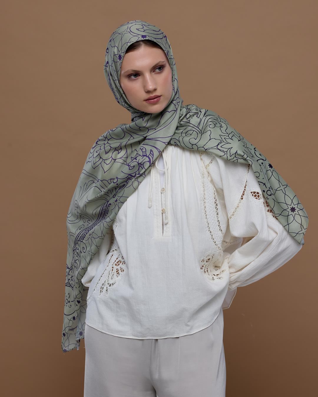 Krem Zencefil & Menekşe Efsunlu Desen Şal - 04 · görsel 5