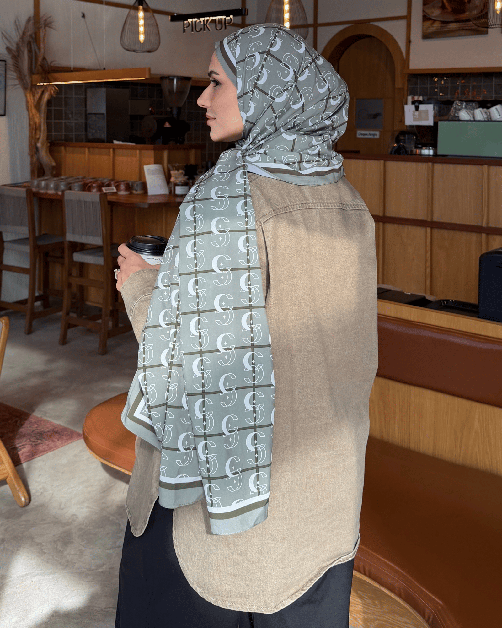 Küf Yeşili Royal Vual İpek Şal · görsel 2