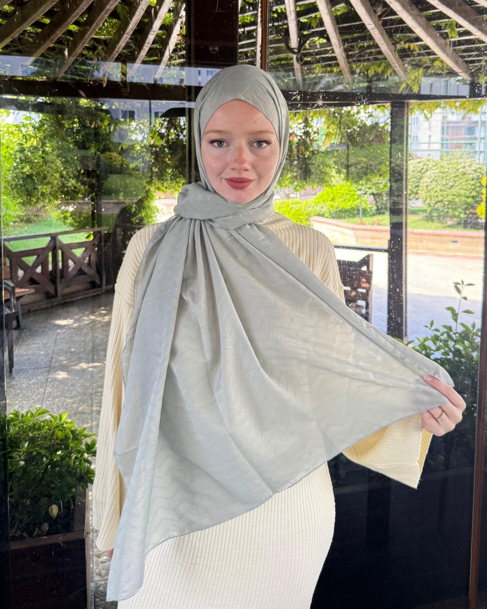 Pastel Yeşili Zikzak Lyocell Bambu Jakar Şal · görsel 2