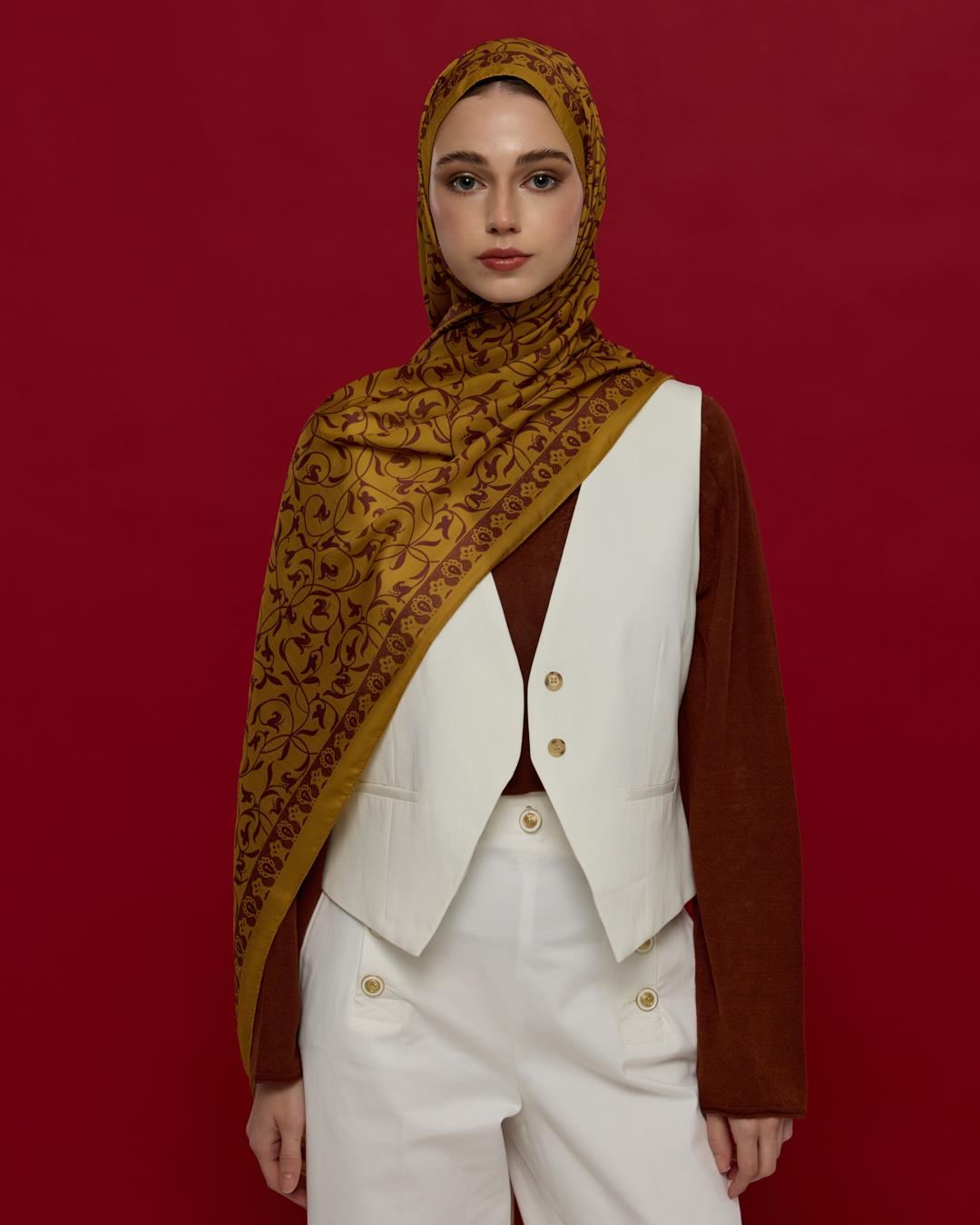 Saf Altın & Tarçın Rüzgarı Lale Bahçesi Desen Şal - 32 · görsel 3