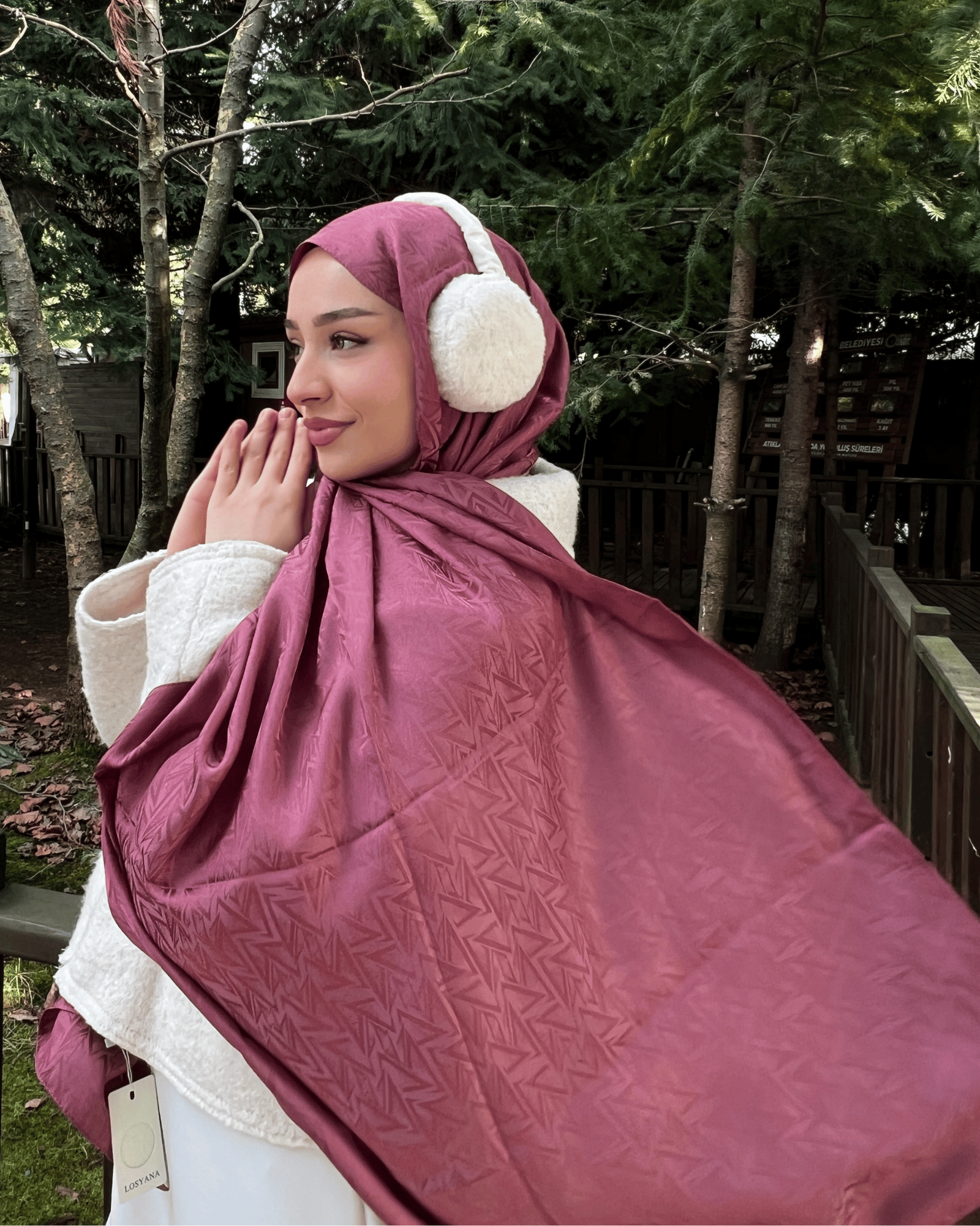 Soft Pembe Triya Desen Jakar Şal · İpeksi Jakar · görsel 2