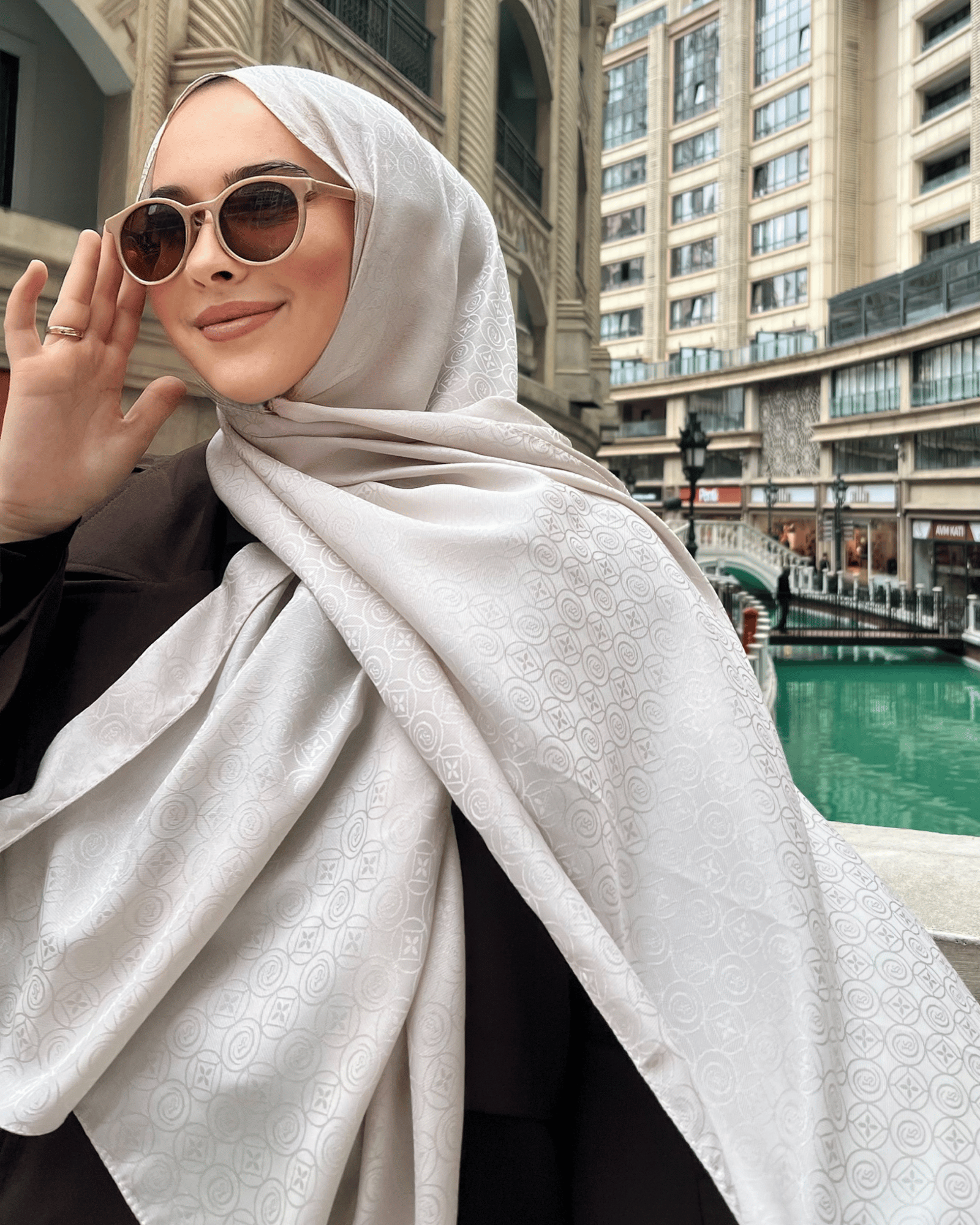 Taş Luxe Desen Jakar Şal · İpeksi Jakar · görsel 2