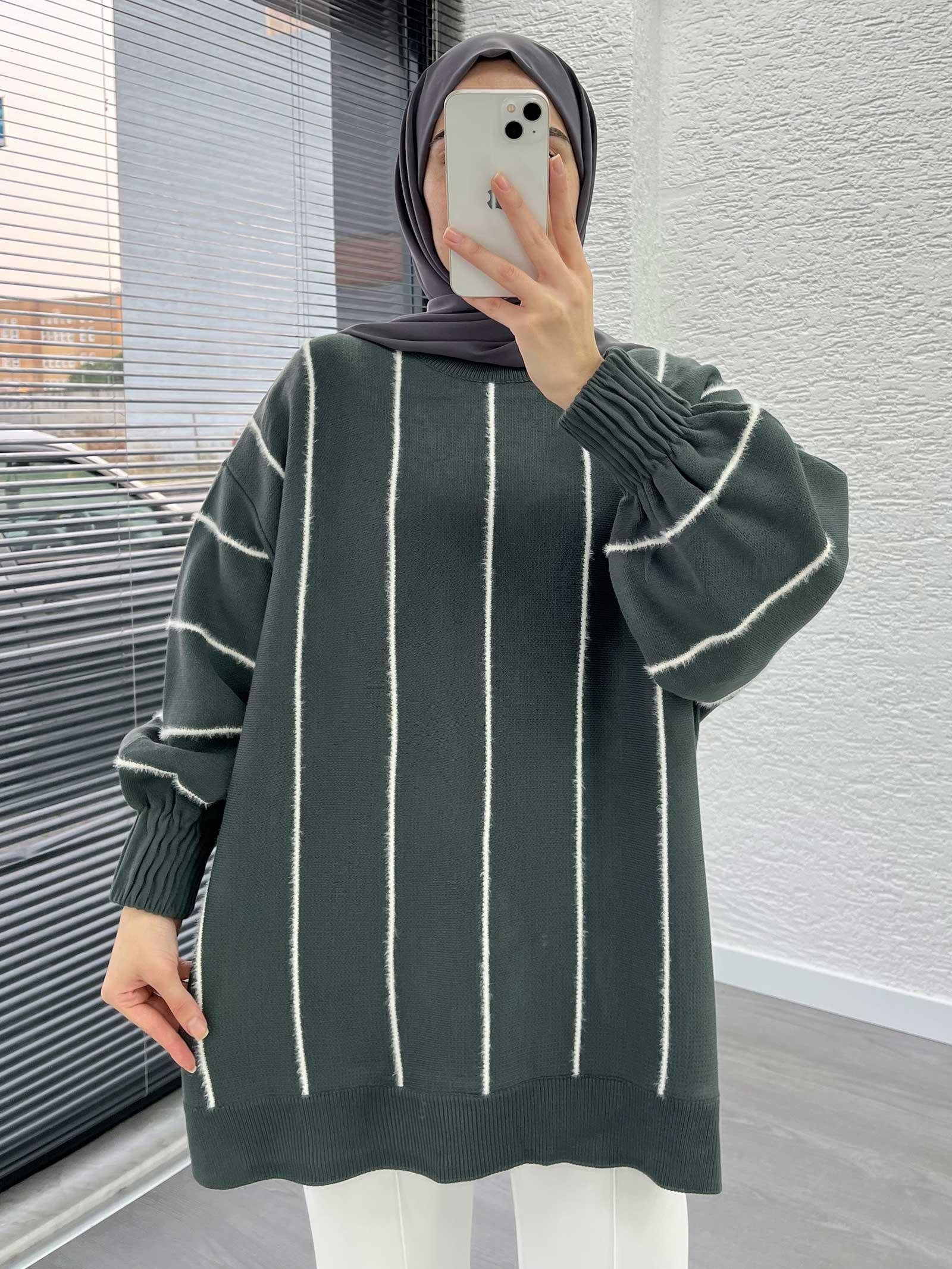 Füme Oversize Kolu Lastikli Çizgili Kadın Kazak
