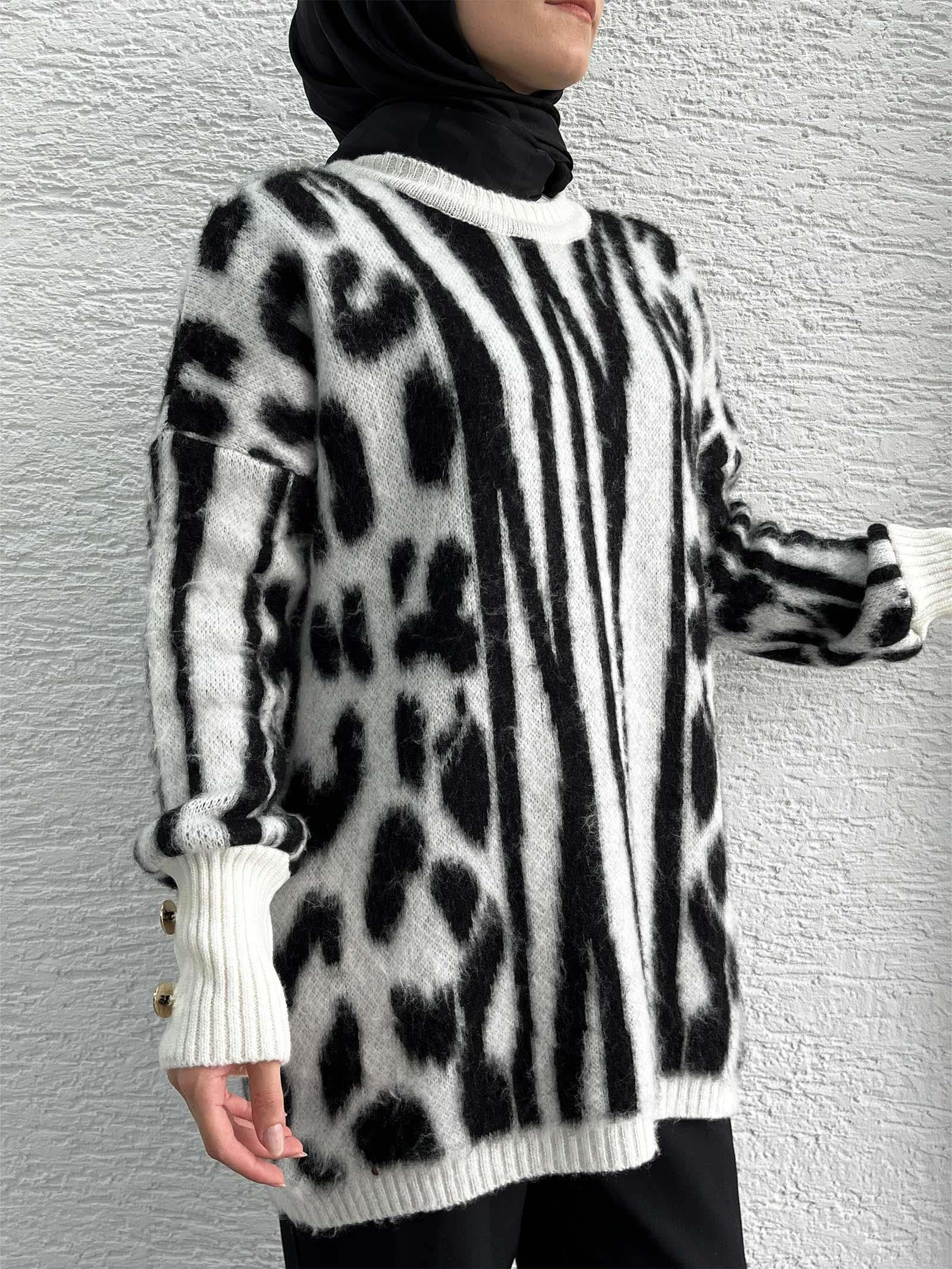 Beyaz Leopar Desen Kazak Tunik