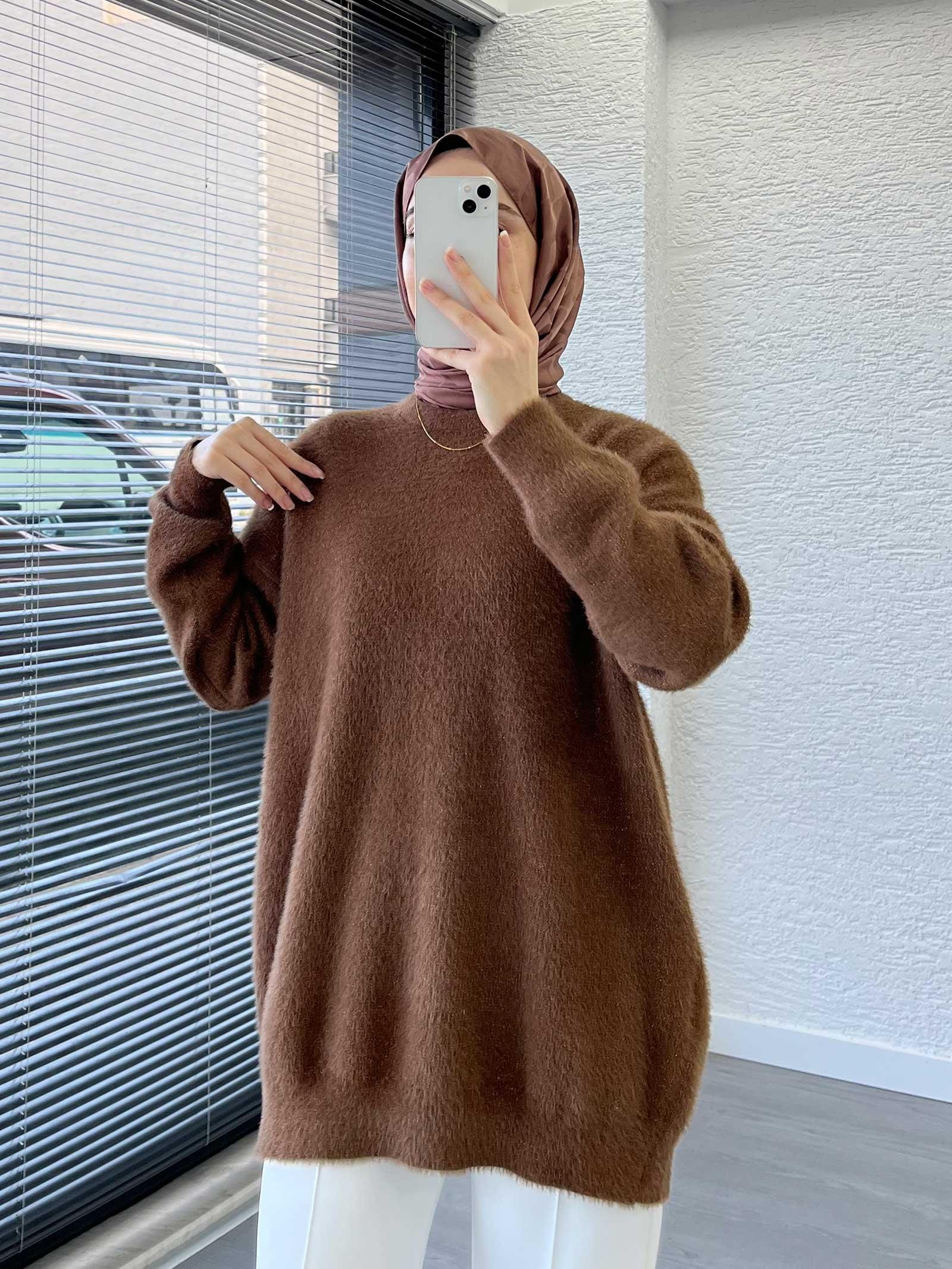 Kahverengi Sakallı Oversize Kadın Kazak