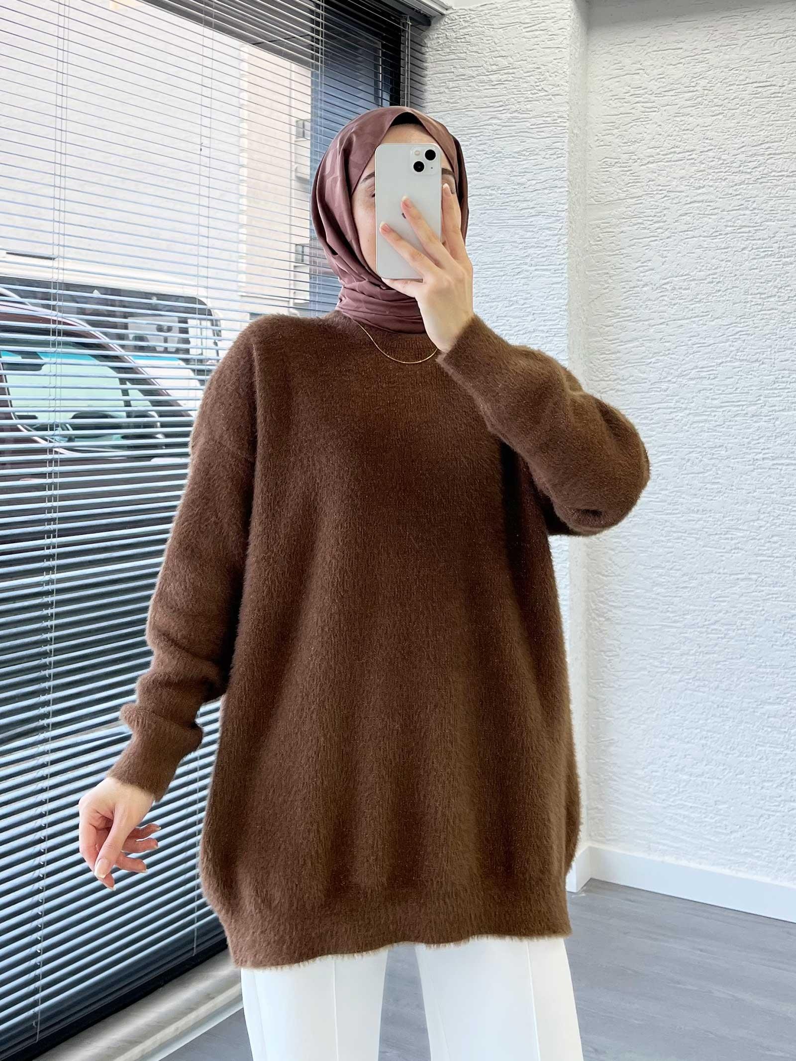 Kahverengi Sakallı Oversize Kadın Kazak