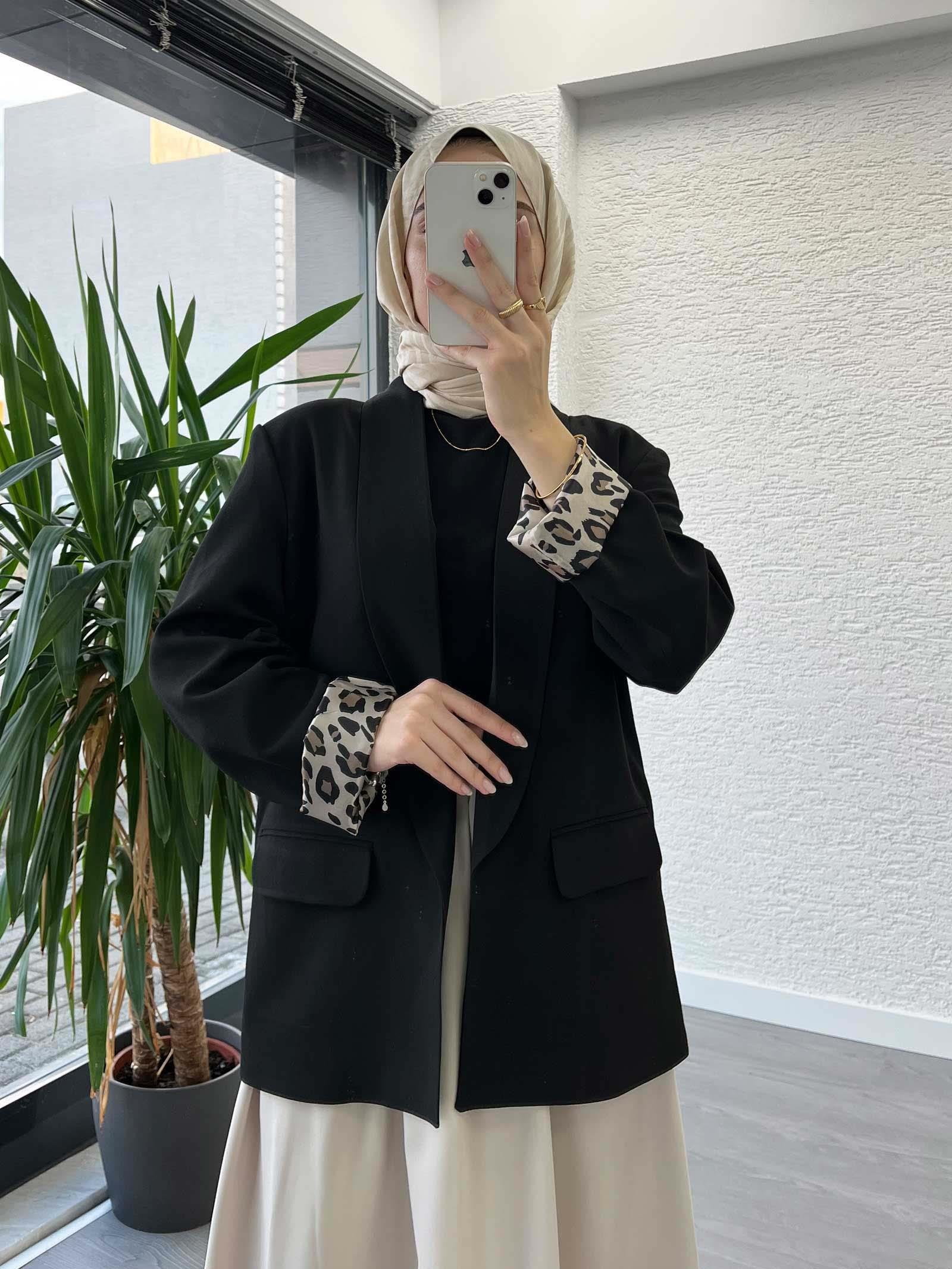 Siyah Leopar Desenli Astarlı Şık Kadın Ceket