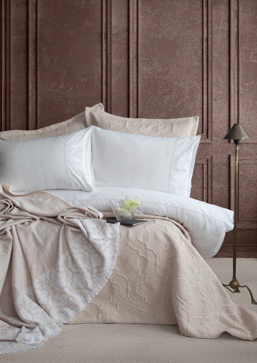 Çift Kişilik Serene Bej Timeless Yatak Örtüsü Nevresim Prime Set