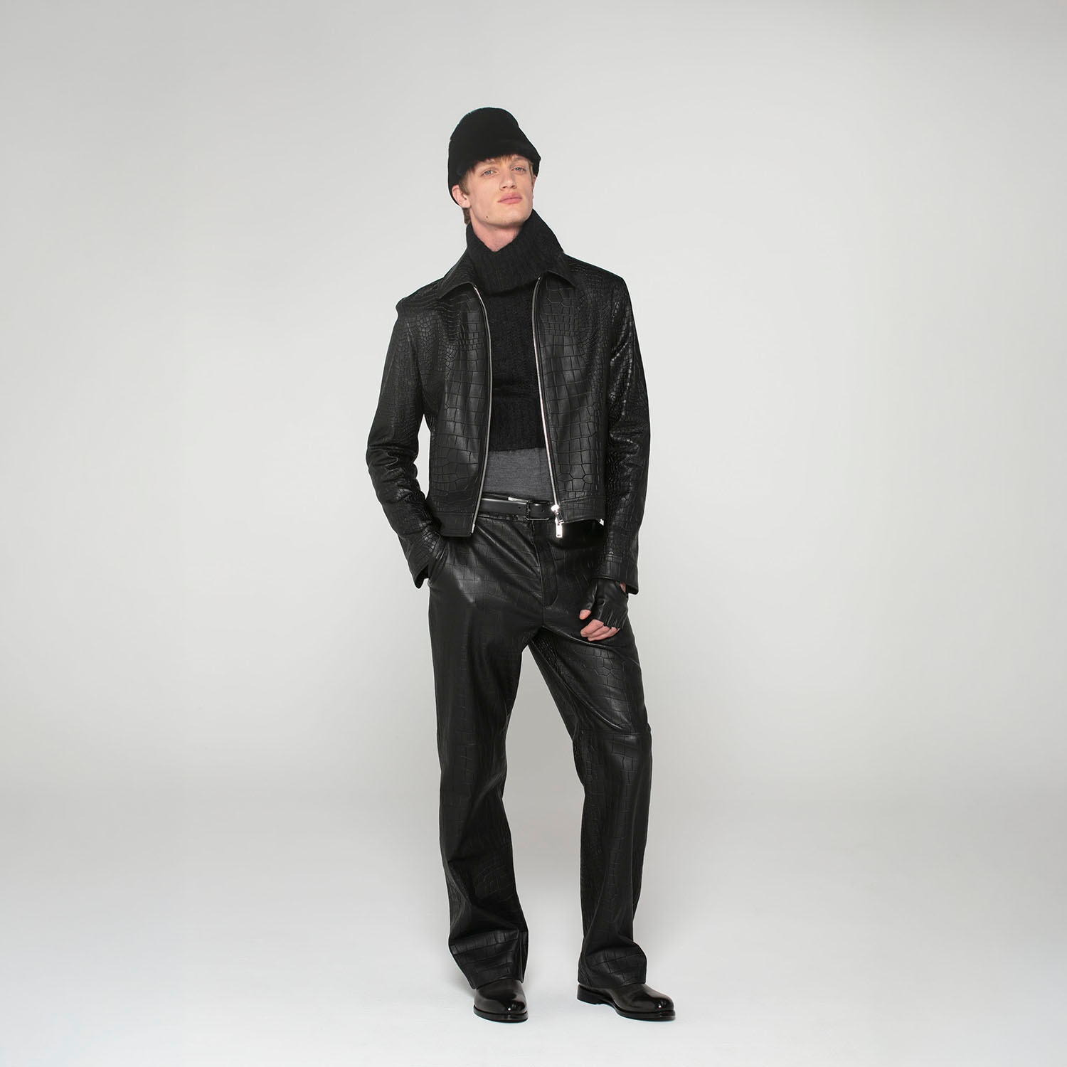 K15161 - LEATHER FITTED BLOUSON JACKET