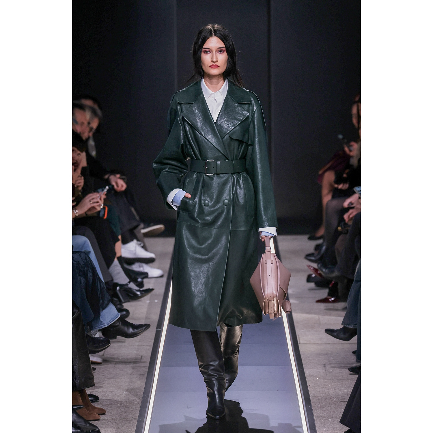 K151881 - LEATHER TRENCH COAT